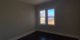 Great Location! Gallery 15