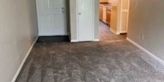 River Walk Apartments Gallery 49