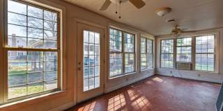 2305 Lakewood Lane Gallery 29