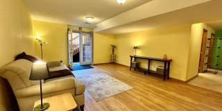Spacious Garden-level Condo with Kitchenette in North Boulder Gallery 6
