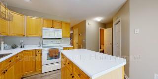 670 Emerald Cove Dr Gallery 20