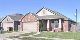 2217 Ibis - 4/Bed 2/Bath - $2425/month Gallery 4