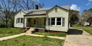 2/1 with extra space in Uptown Shelby, NC Gallery 1