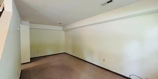 2 Bedroom 1.5 Bathroom Townhouse Gallery 4