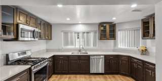 7057 Middlesbury Ridge Circle Gallery 2