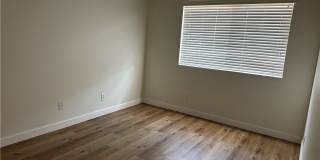 11450 186th Street Gallery 7