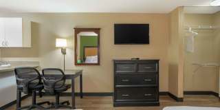 Columbia - Stadium Blvd. Gallery 18