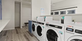 Aventura Apartment Homes Gallery 16