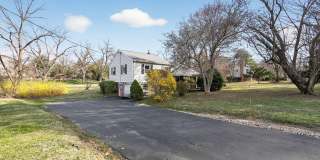 1567 SUGARTOWN Road Gallery 1
