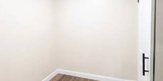 Charming 4 beds 3 baths in Cleveland! Gallery 11