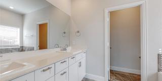 961 Waterview Drive Gallery 17