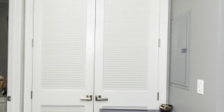 2618 West Fullerton Avenue Gallery 8