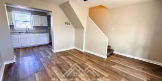 Charming 3 Bedroom Home close to Hospitals! Available Now! Gallery 3