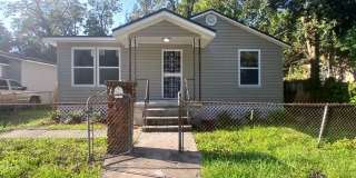 1550 W 32nd St Gallery 1