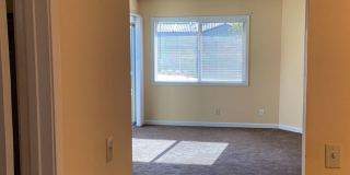 Large Two Story Condo In the Orcutt Bluffs with Easy Access to 135/Vandenberg SFB Gallery 38