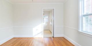 1667 PRIMROSE Road NW Gallery 5