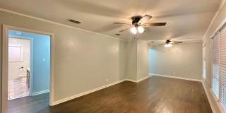Updated 3-Bedroom Home Near TJC & Medical District! Gallery 4