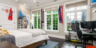 1633 N Wolcott Avenue Gallery 20