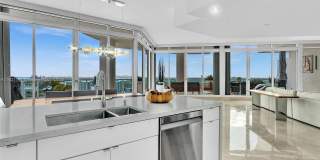 16500 Collins Ave Gallery 11