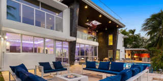 300 Royal Plaza Dr Gallery 1