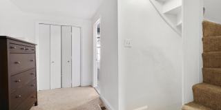 24 E HAMBURG Street Gallery 17