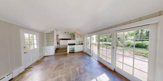 Cool Updated Historic 4/3.5 Farmhouse in Bethesda on Private, 1.5 Acre Lot Gallery 11