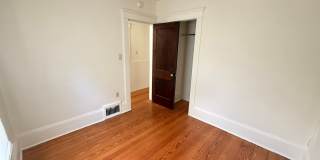 Well-Maintained 3-Bedroom  Single-Family Home Gallery 21