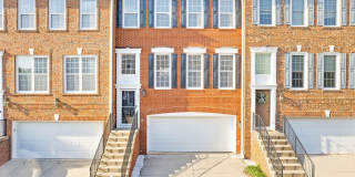 7056 COURTYARD Way Gallery 1
