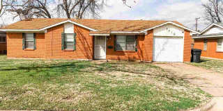 1418 PHOENIX DRIVE Gallery 1