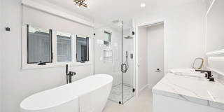 413 E Edgewater Avenue Gallery 49