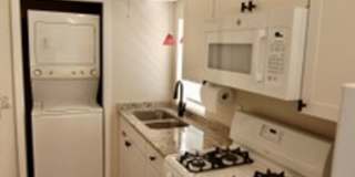 Beautiful Updated Home in Lake Access Community to the Chain of Lakes Beautiful Updated Home in Lake Access Community to the Chain of Lakes Gallery 7