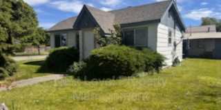 1003 6th Avenue West Gallery 1