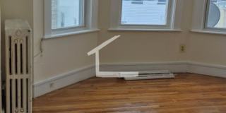 Great value! 4-bed, 1-bath in Brighton; No Broker Fee! Gallery 6