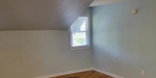 2022 South Hedges Avenue Gallery 8