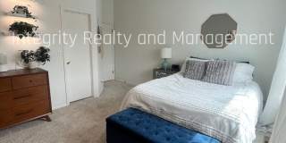 2 Bed/3 Bath, 1510 Sqft - 1818 S Quebec Way Unit B15-7 Gallery 23