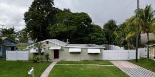 609 NW 7th Court Gallery 1