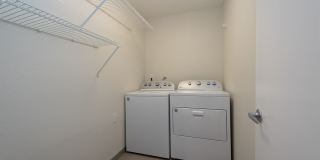 Beautifully Remodeled 2 Bed 2 Bath Redmond Condo! Gallery 11