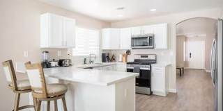 4995 Nardini Avenue Gallery 35