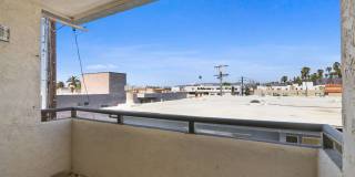 950 4th Street Gallery 2