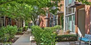960 N Crosby Street Gallery 17