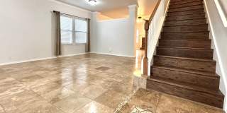 Beautiful 4 Bedroom Home in Gated Community! Gallery 4
