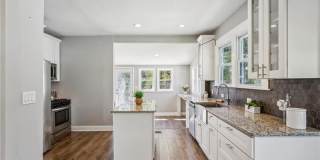 1654 Westhaven Drive SW Gallery 1