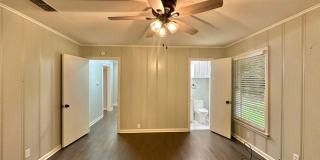 Updated 3-Bedroom Home Near TJC & Medical District! Gallery 12