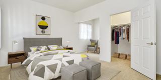 Summit At Warner Center Gallery 99