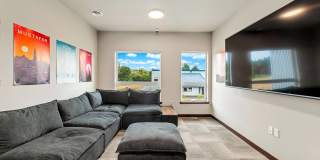 Pilchuck Village Gallery 13