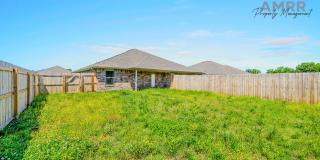 Cozy 3 Bedroom Duplex Available Now Gallery 4