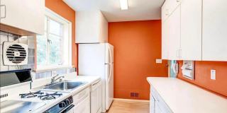 5024 RIVER Road Gallery 15