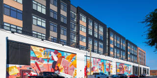 Otis Gallery 32