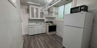 745 University Ave - C Gallery 6