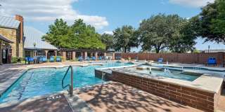 Bluffs at Vista Ridge Apartments Gallery 32